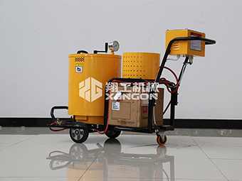 翔工手扶瀝青灌縫機(jī)，您的路面養(yǎng)護(hù)“專家”