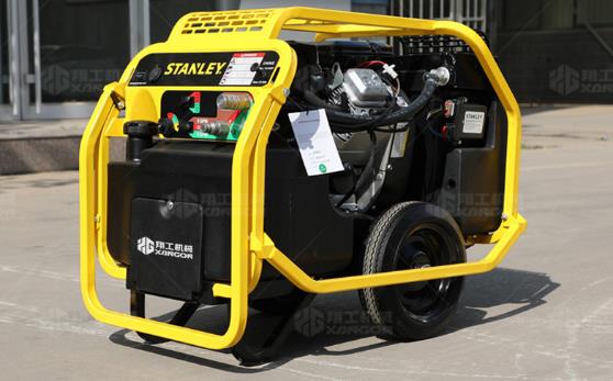 液壓動(dòng)力站可單回路，可雙回路，也能合流