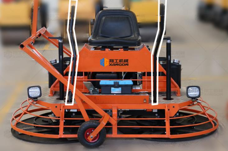 路面抹光機(jī)，讓抹平變得更輕松